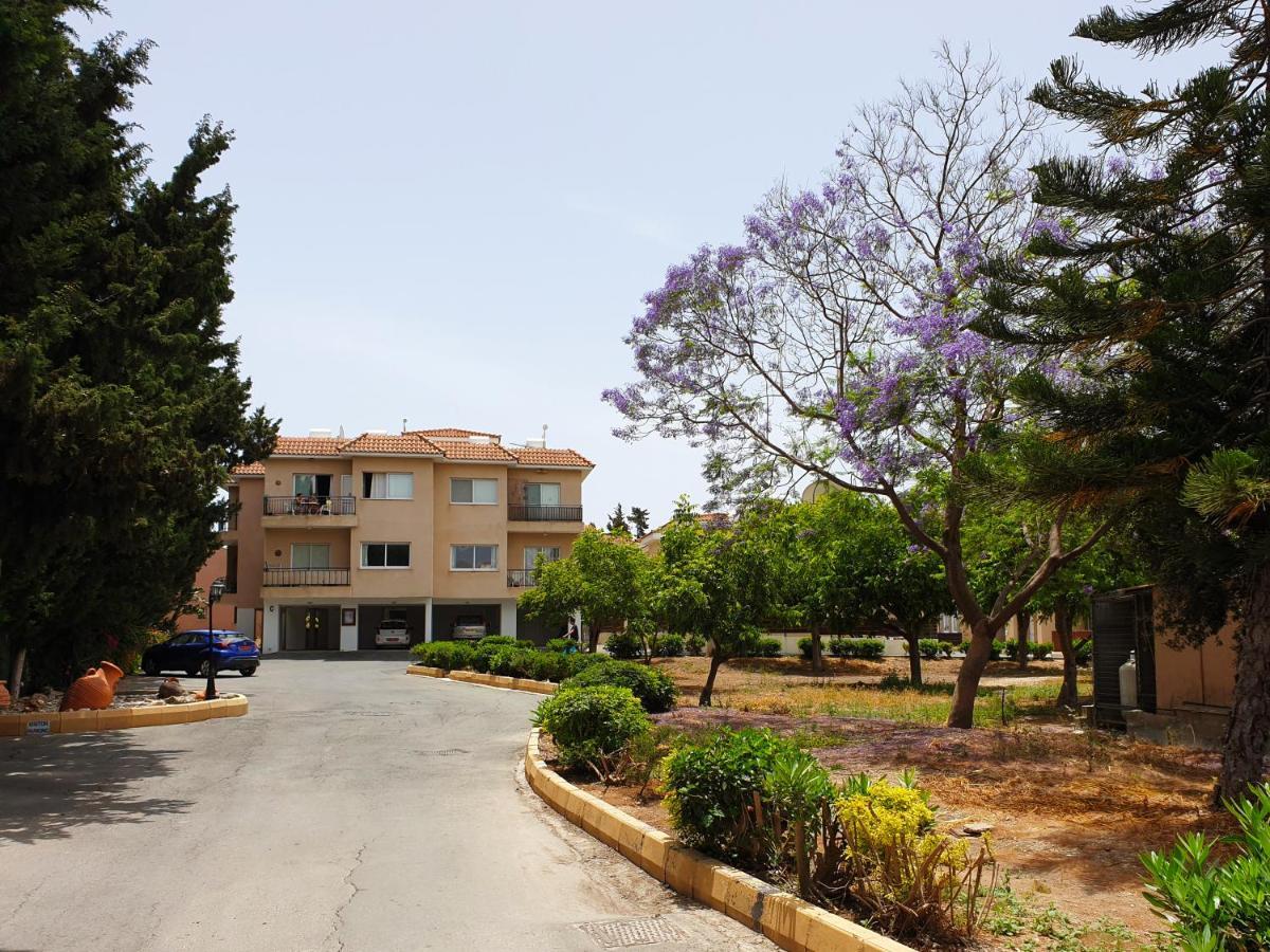 Psyche Harbor Apartamento Paphos Exterior foto